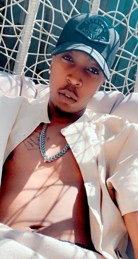 DENZEL GR33N_ pics onlyfans