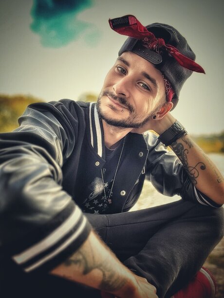 Saph r3xDjWeiga leaks onlyfans