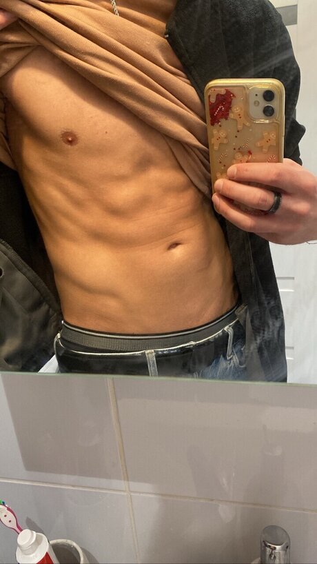 Tommy Hughes onlyfans nudes leaked