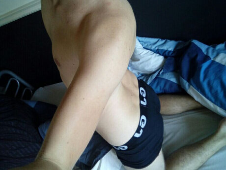 SubTwinkTom_ onlyfans leaks.