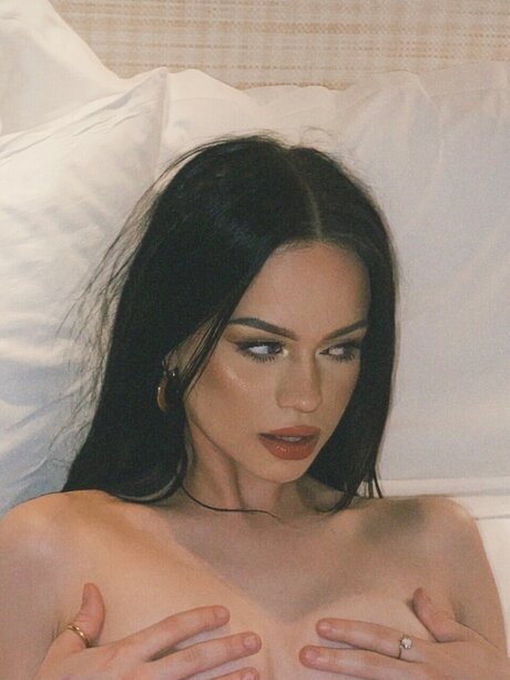 Baby Bella_ nudes onlyfans leak