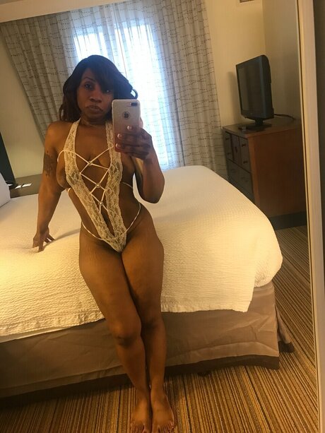 ClitToria nude onlyfans