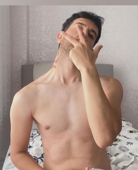 _OZAN KARAYEL_ onlyfans leams