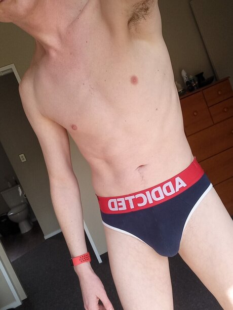 Twinkysmooth onlyfans images