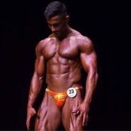 Sya Zarsav onlyfans lean