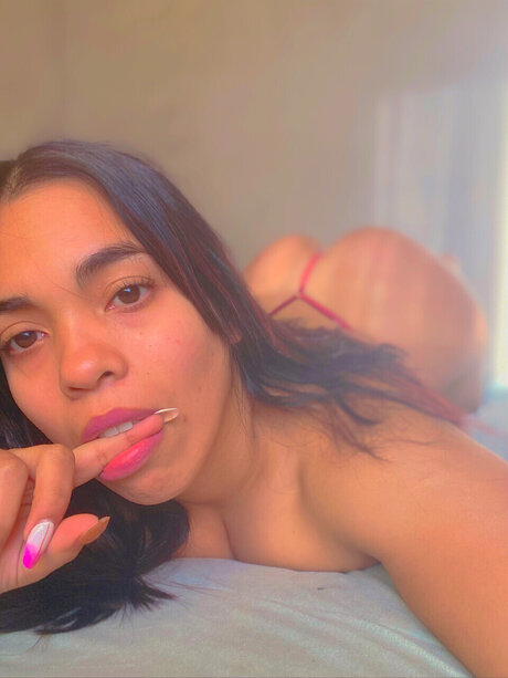 Flornatiiivip onlyfans leaked tits