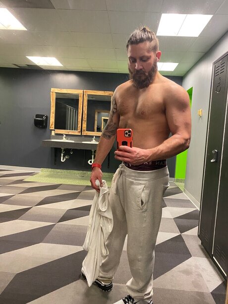 Dv8Doug sexy onlyfans