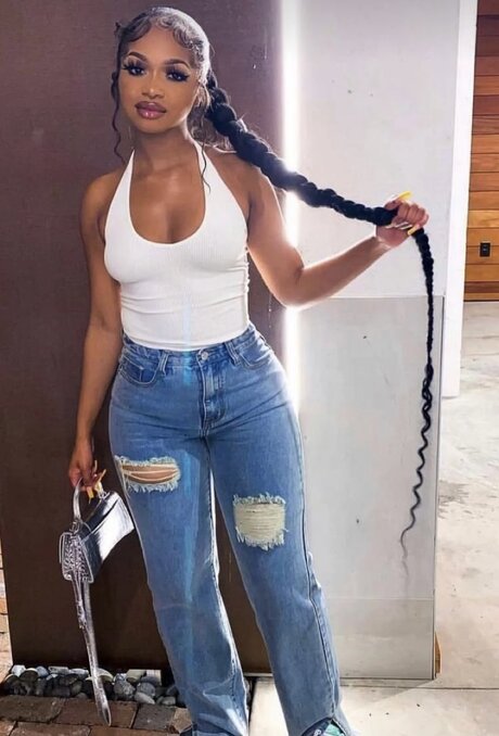 u45921550 onlyfans naked