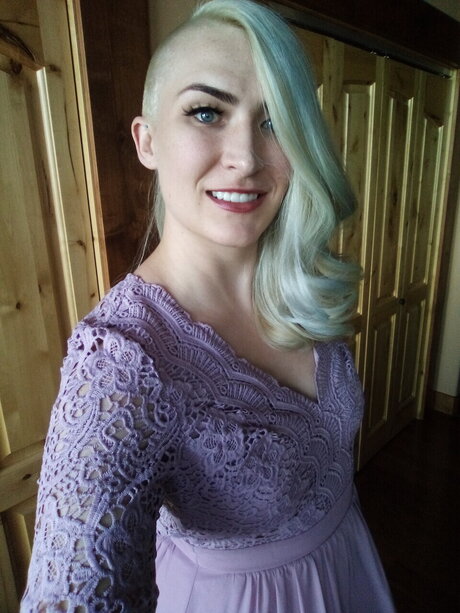 Revna Reya onlyfans sex leak