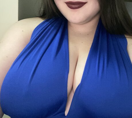 Peach20 nude on onlyfans