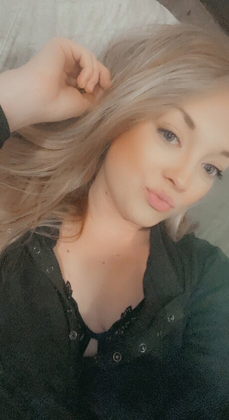 TheiaMarie onlyfans nude