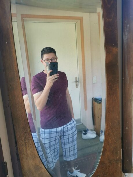 SwissDude onlyfans nude