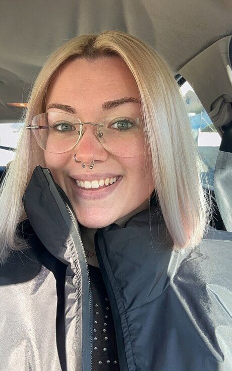 u17609310 onlyfans lean