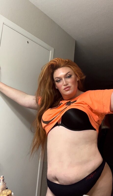 Starr Alexander onlyfans fotos