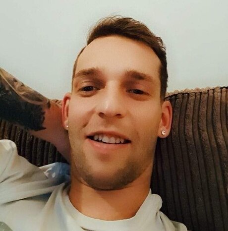 JustAsimpleGuy only fans xxx