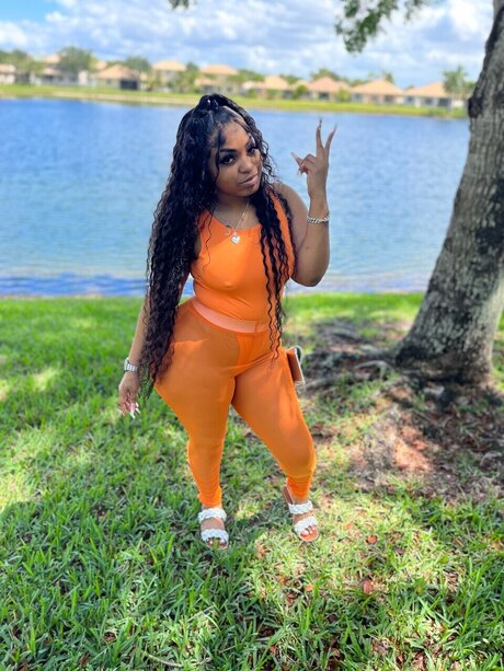 Darealtinkmonroe onlyfans lesk