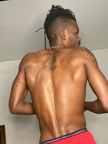 Big Block onlyfans desnuda