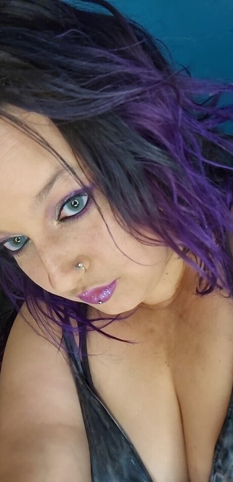 VodkaLuxBabe only fans