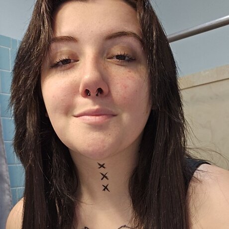 Emilie_ onlyfans leaked.