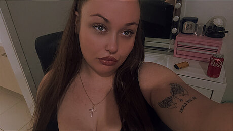 Aitchslilbaddie sex onlyfans