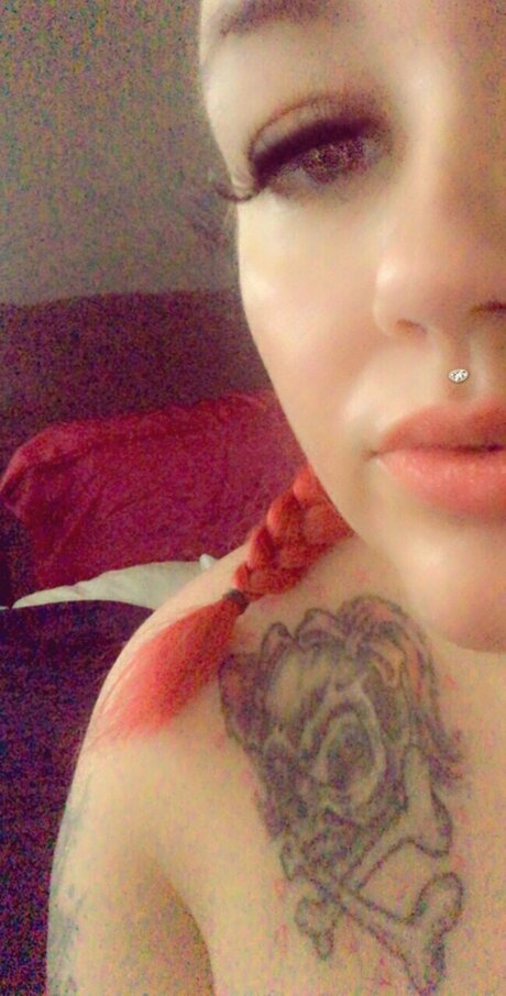 Persona pics onlyfans