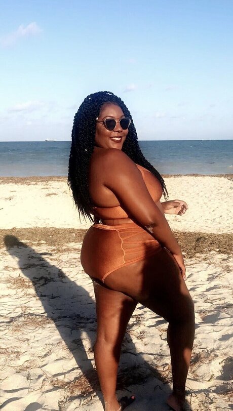 CocoaDesire feet onlyfans