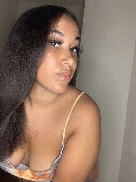 Goddess OnaBella_ onlyfans nude pictures