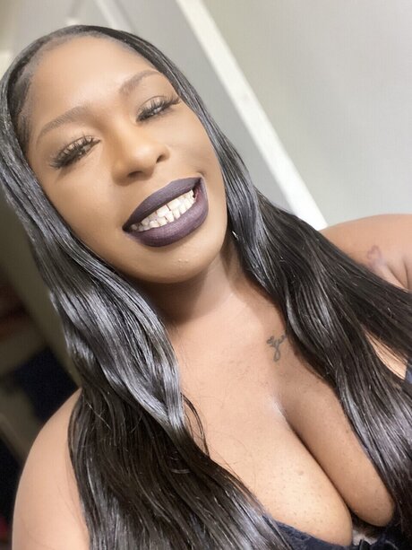 BuffySaintMarie onlyfans lesk