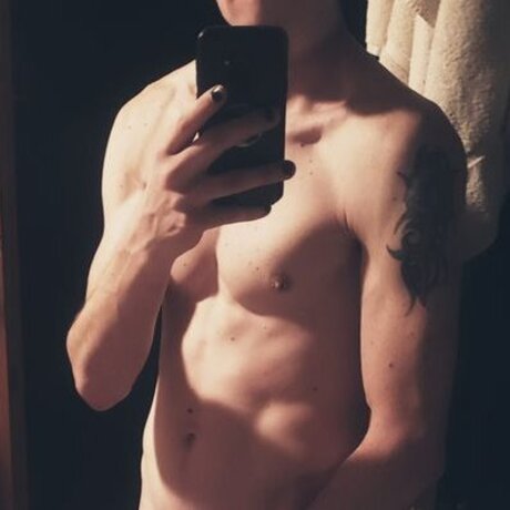 AlphaInvictus onlyfans model photo