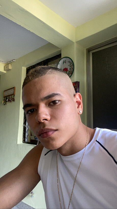 Alessandro Harris onlyfans naked leak