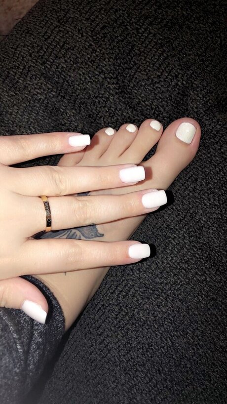 Pretty Little Nurse Feet_ onlyfans leakes