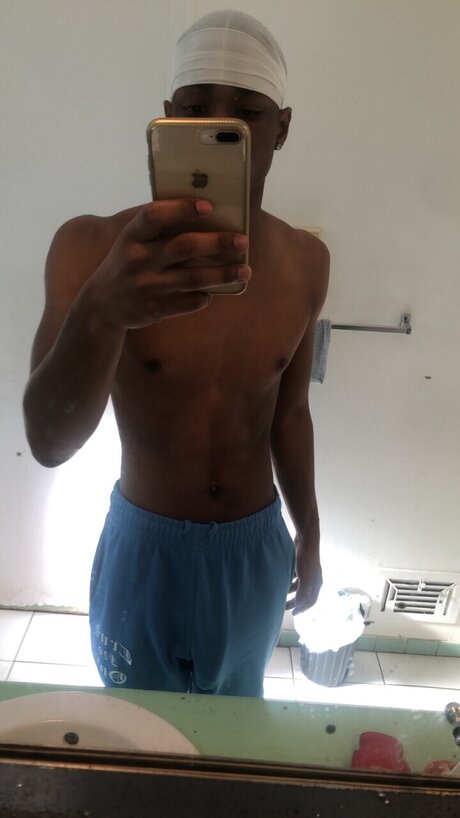 Ziggy Flores leaked onlyfans photos