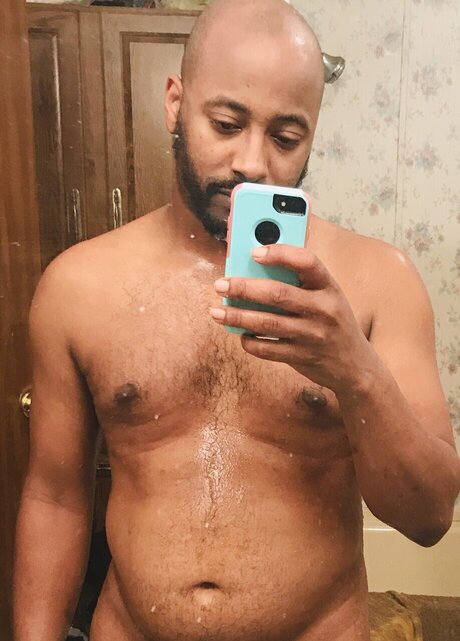 Whitmo onlyfans naked pics