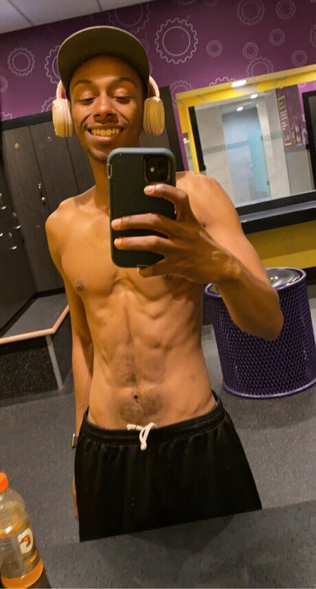 u11108548 onlyfans nude photos