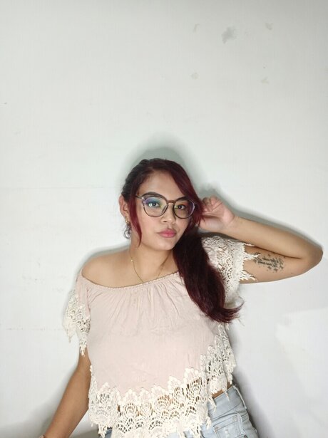 Mayesiiiita onlyfans nude content