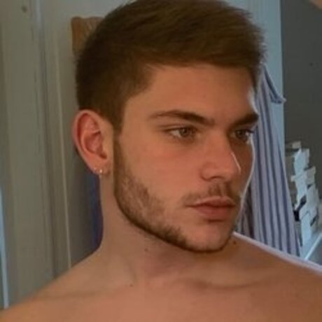 Hugolin_ onlyfans posts