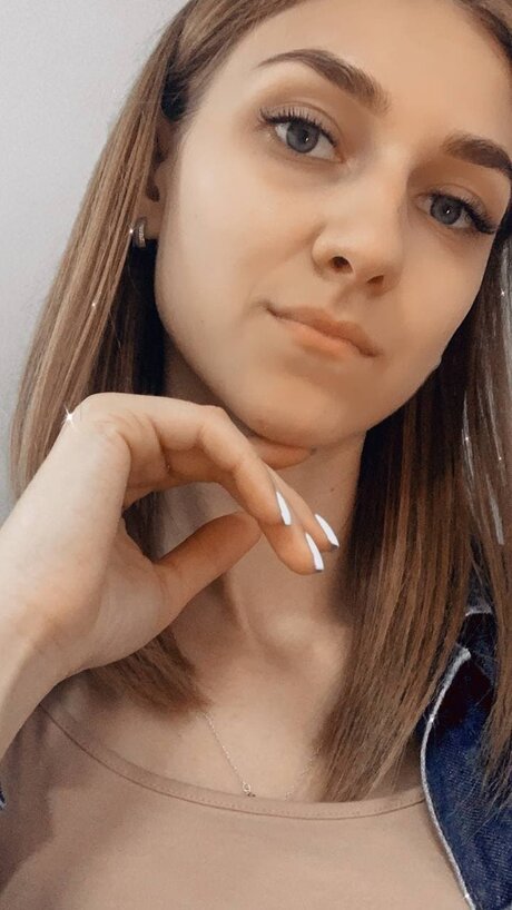 Viktoriia Hryban onlyfans exposed