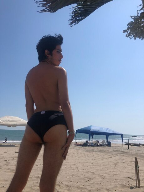 Guillermo_ onlyfans leaked pics