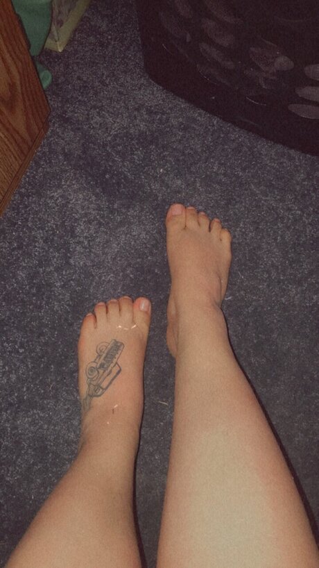 Cute feet onlyfans leak free