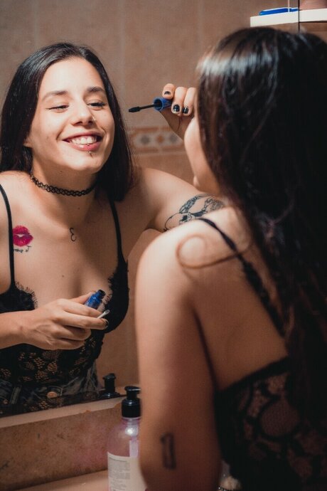 Heeibitches naked onlyfans