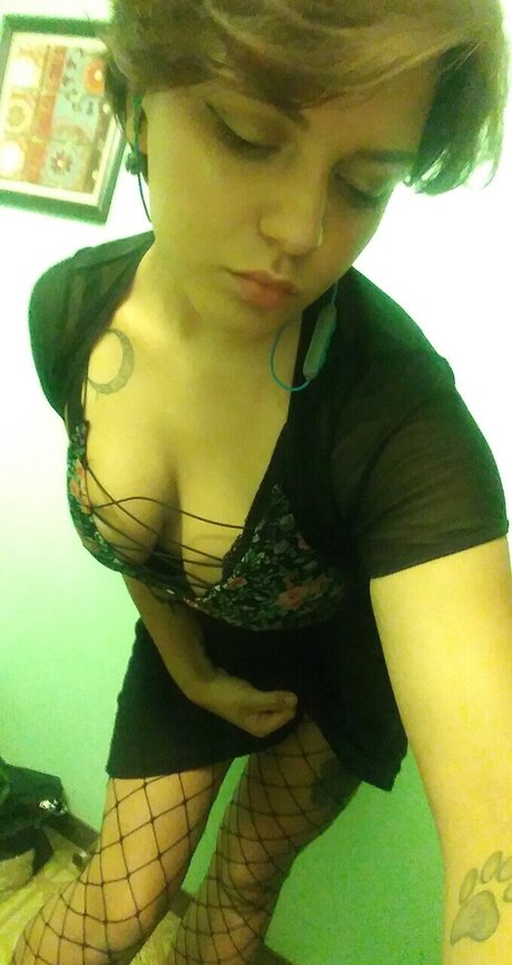 Arlyn onlyfans explicit content