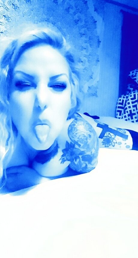 LolliLuxe nude only fans