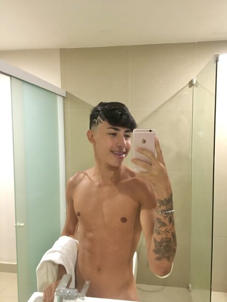 Magrinho sexy_ onlyfans content type