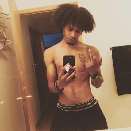 Mr Temptation_ onlyfans pics