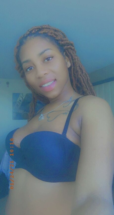 Kashh Unique onlyfans naked pics