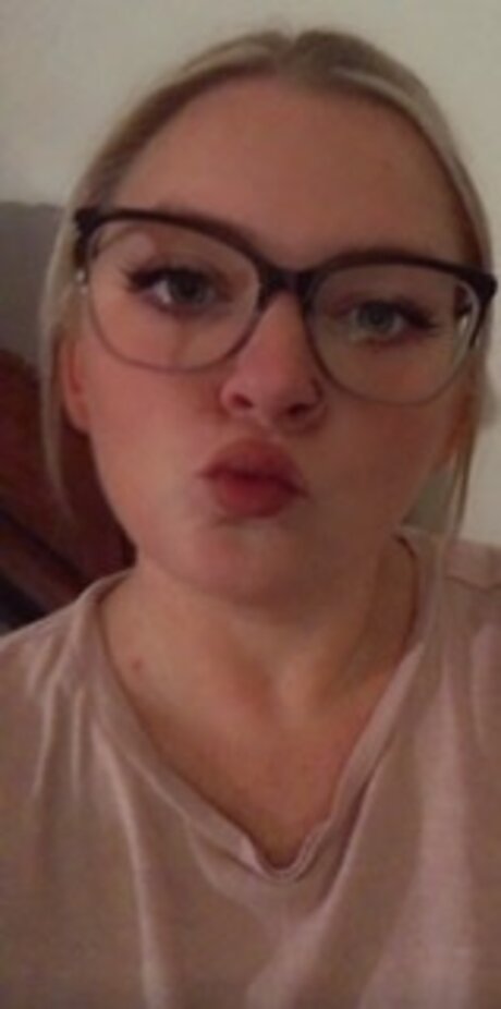 August Reign onlyfans xxx