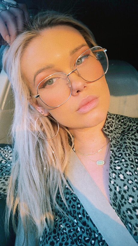 Harper Jean onlyfans leaks.