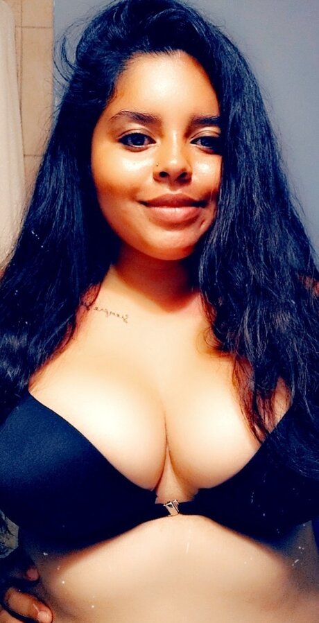 Analy Michelle Vera nudes only fans