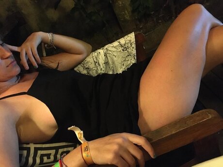 DANI nudes onlyfans leaked