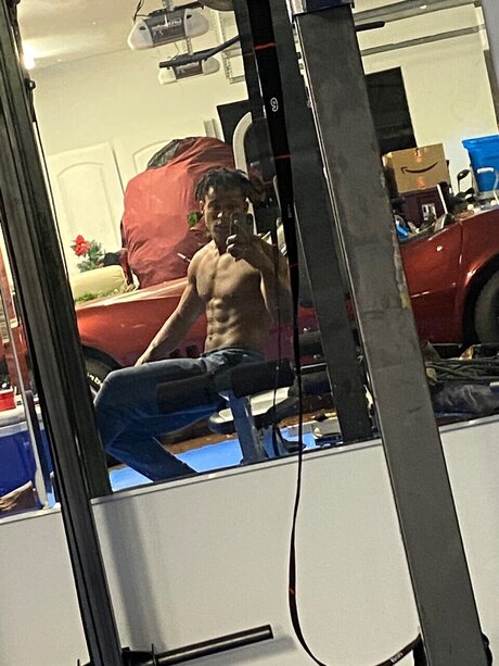 ExtraZai_ onlyfans sextape leak